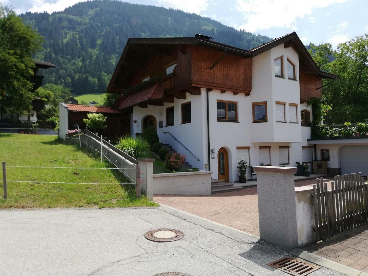 Ferienwohnung Kreidl Ilse Hart im Zillertal Exterior photo