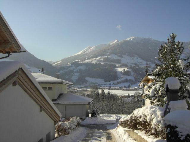 Ferienwohnung Kreidl Ilse Hart im Zillertal Exterior photo